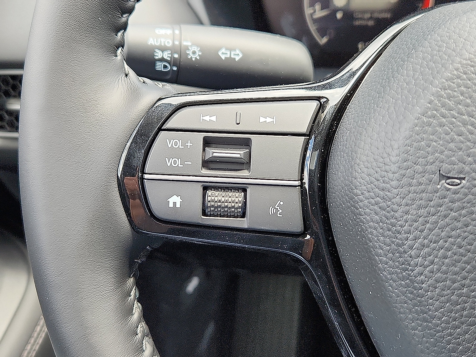 New 2027 Honda HR-V EX-L image 24