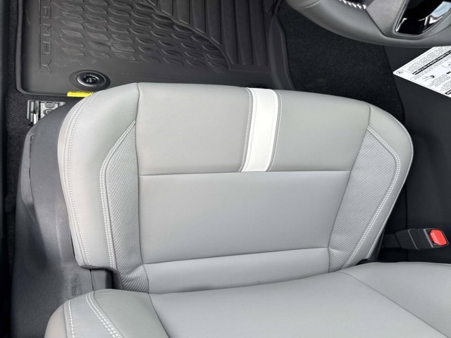 New 2026 Toyota Camry SE w/ Multimedia Upgrade Package image 9