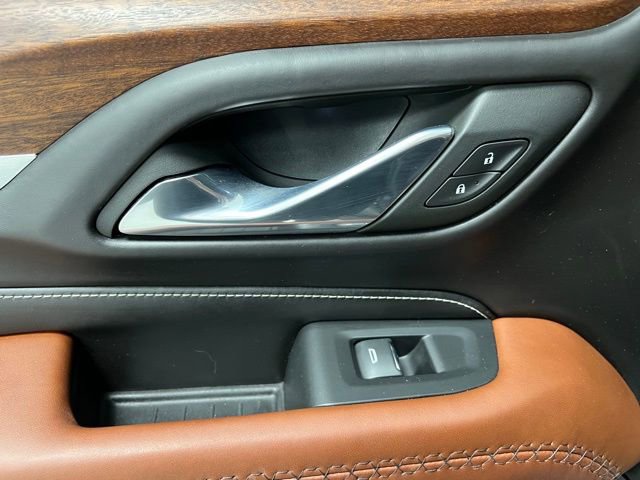 Used 2023 GMC Yukon XL Denali Ultimate image 45