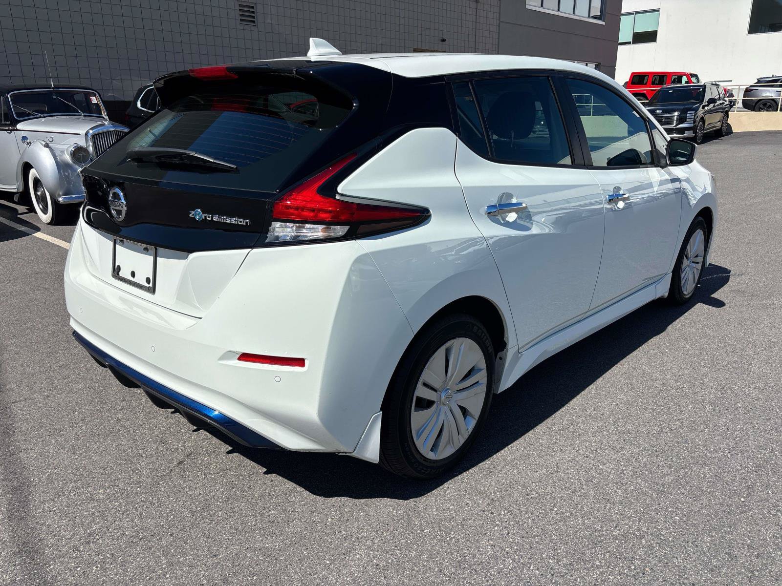 Used 2021 Nissan Leaf S w/ S Charge Package FWD image 5