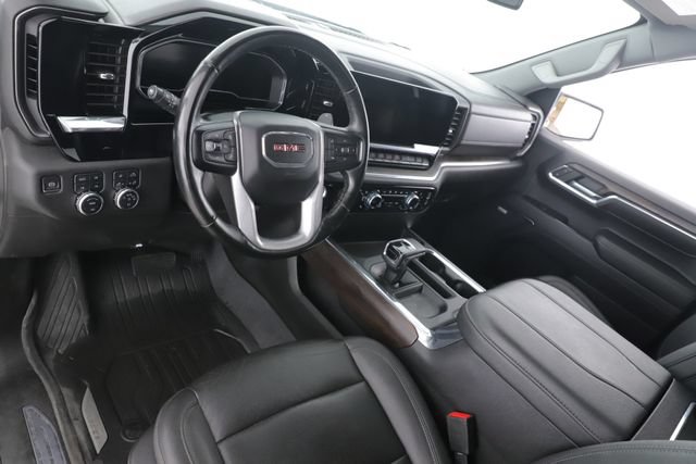 Used 2023 GMC Sierra 1500 SLT AWD/4WD image 17