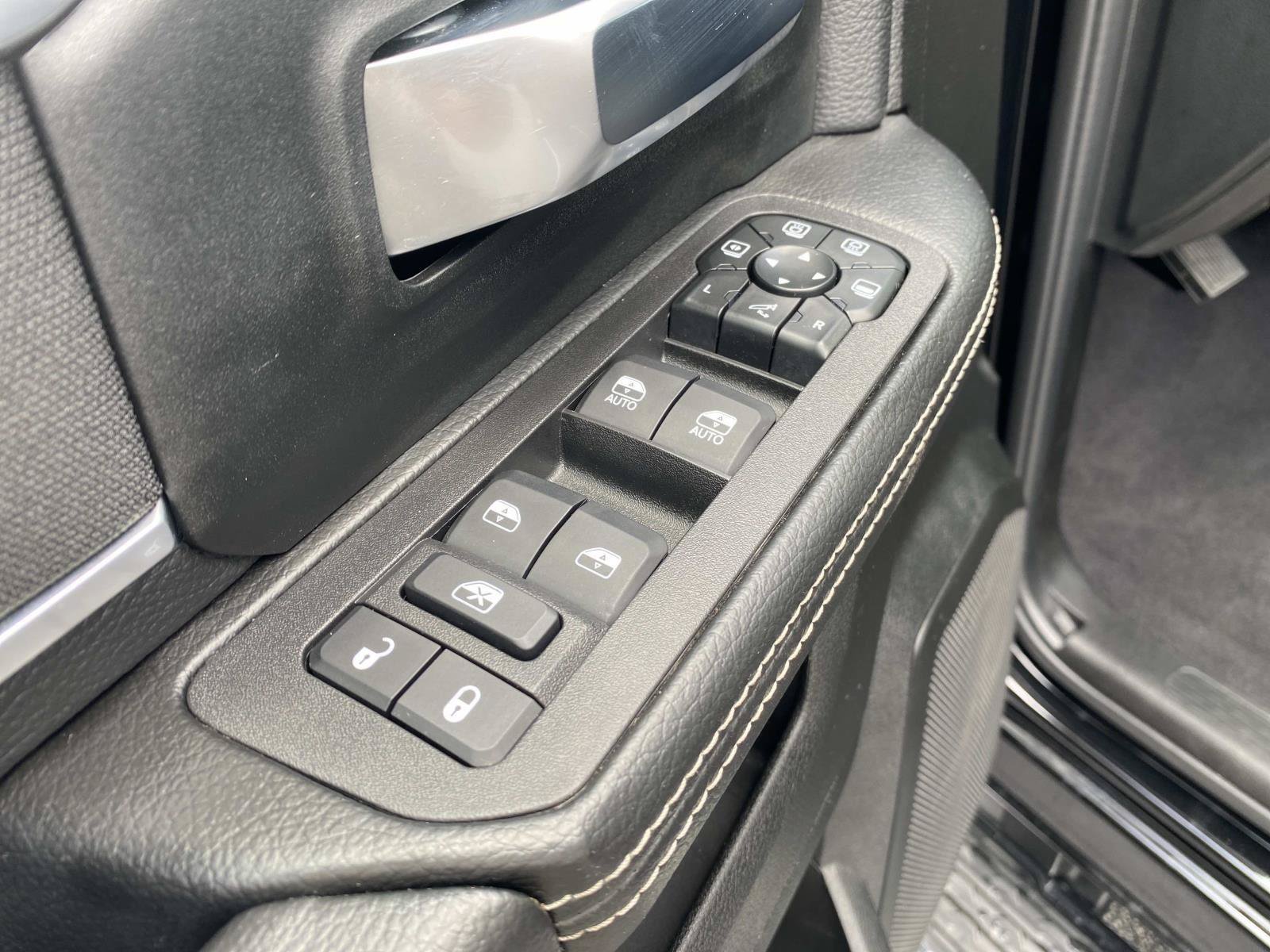 Used 2026 RAM 2500 Big Horn AWD/4WD image 22