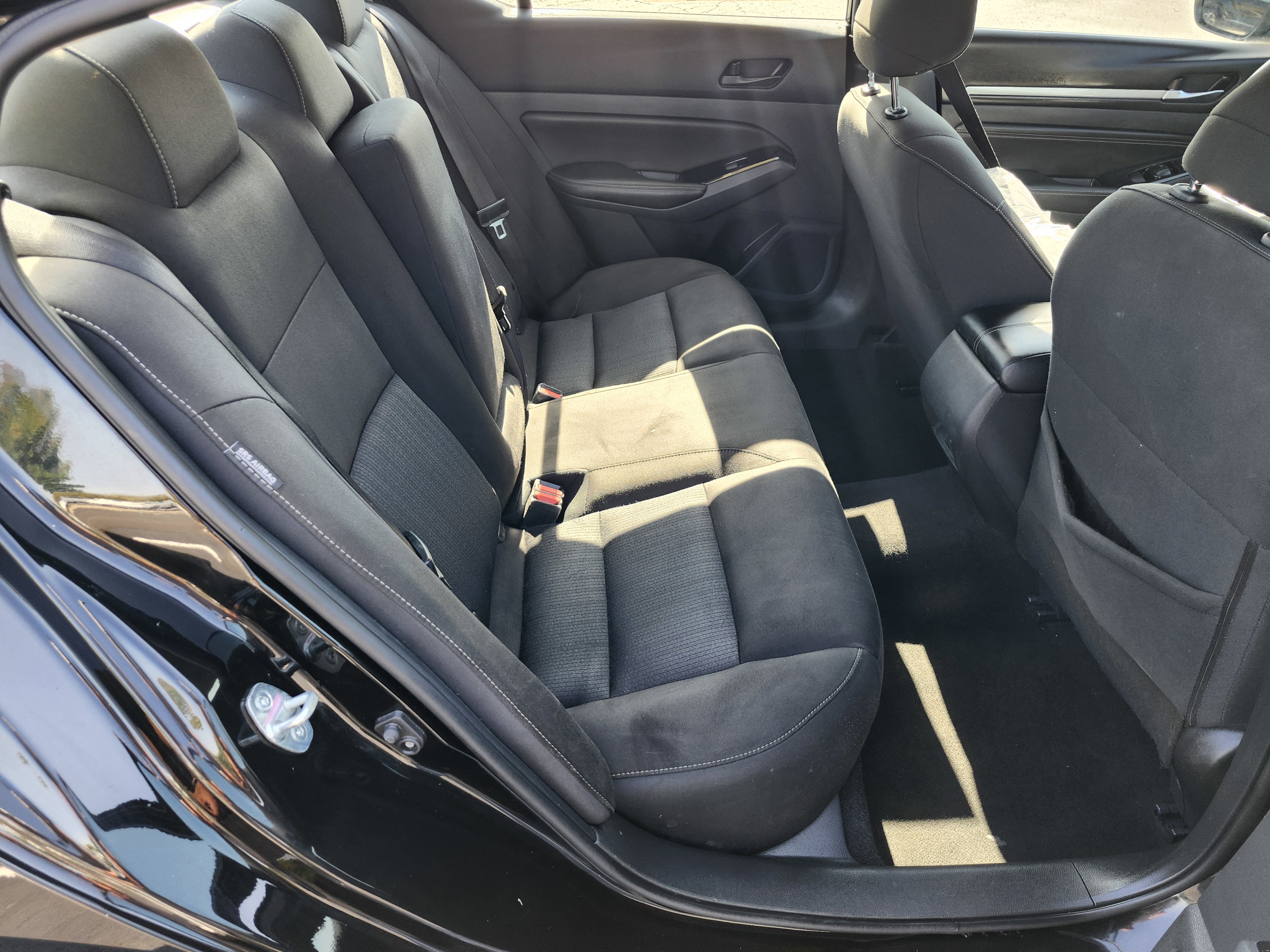 Used 2023 Nissan Altima 2.5 SV w/ SV Premium Package image 12