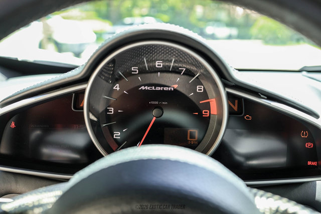 Used 2014 McLaren MP4-12C Spider RWD image 57