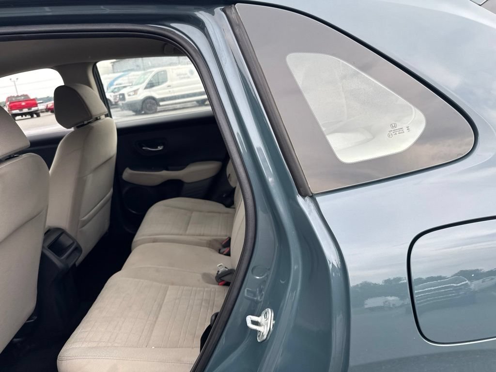 Used 2025 Honda HR-V LX image 9