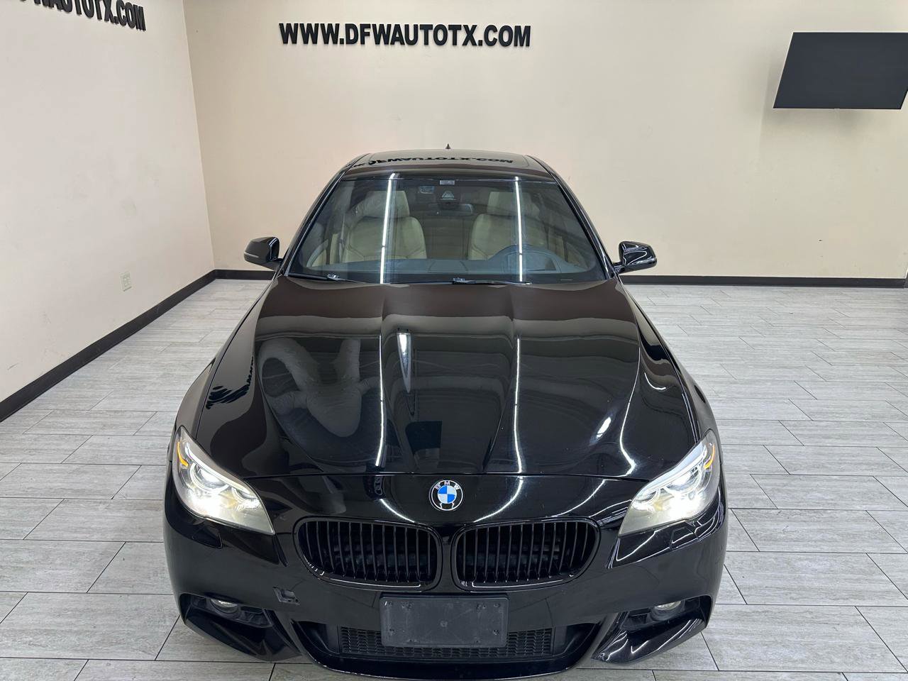 Used 2014 BMW 550i Sedan RWD image 4