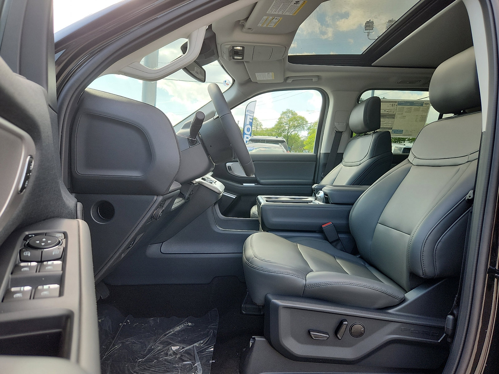 New 2026 Ford Expedition Active AWD/4WD image 10