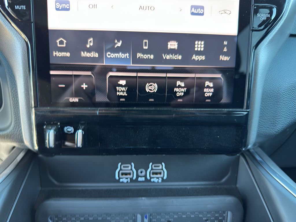 New 2025 RAM 2500 Laramie image 20