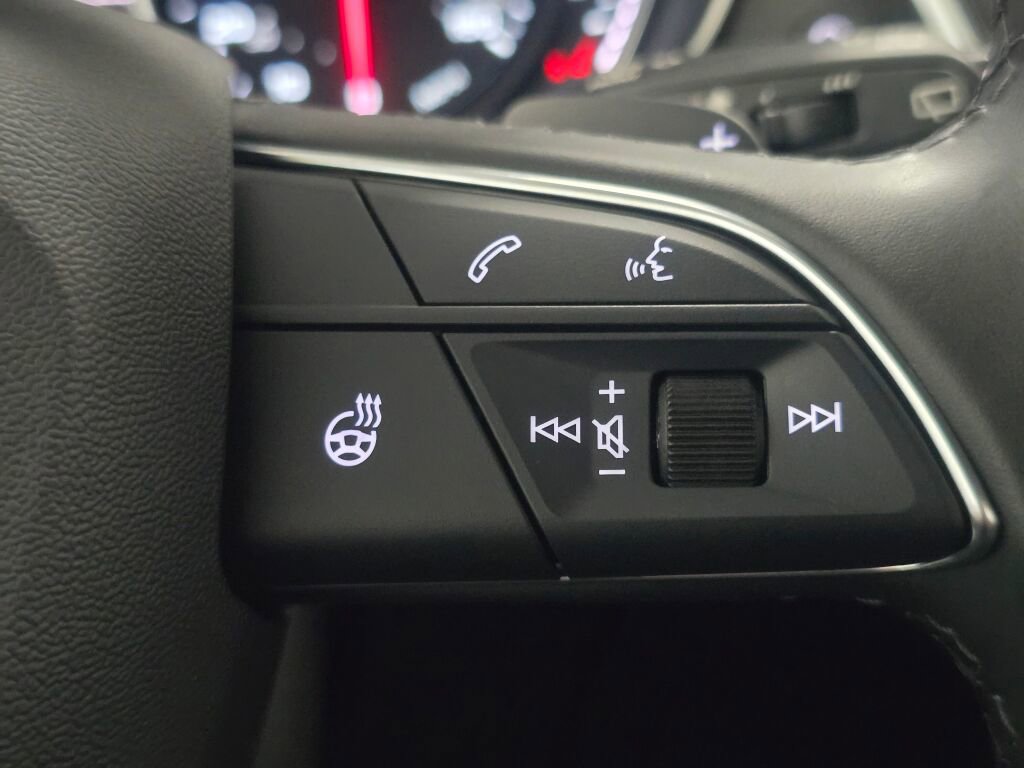 Used 2023 Audi Q5 2.0T Premium w/ Convenience Package image 44