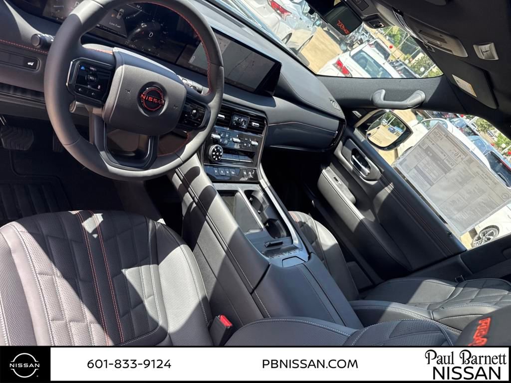 New 2025 Nissan Armada PRO-4X w/ Pro-4X Premium Package image 30