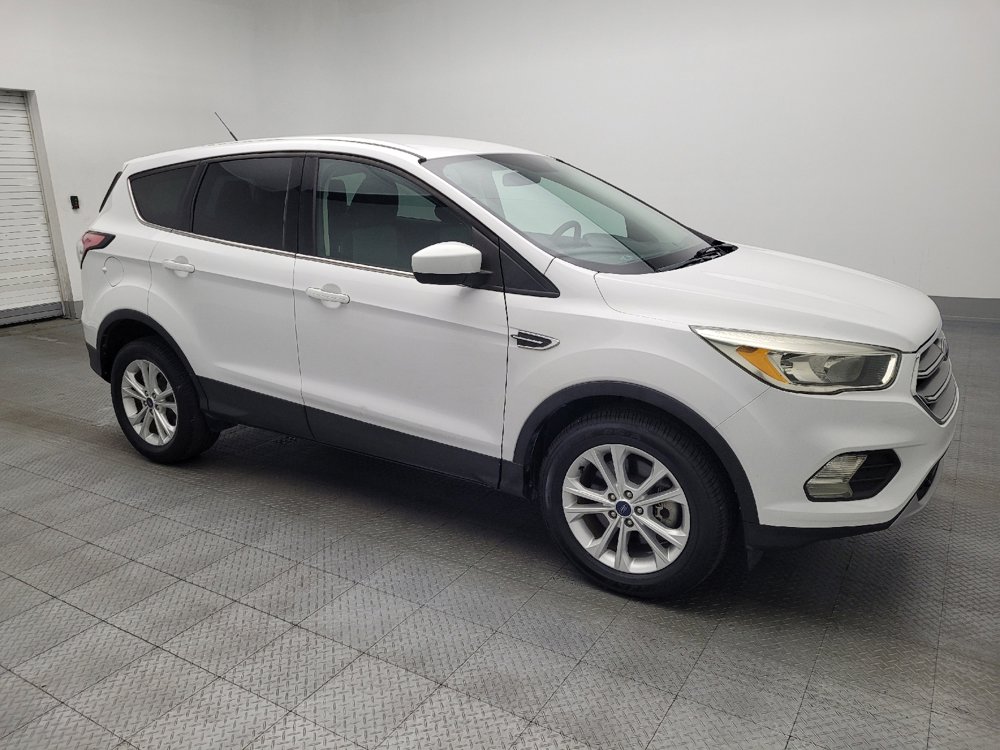 Used 2017 Ford Escape SE image 11