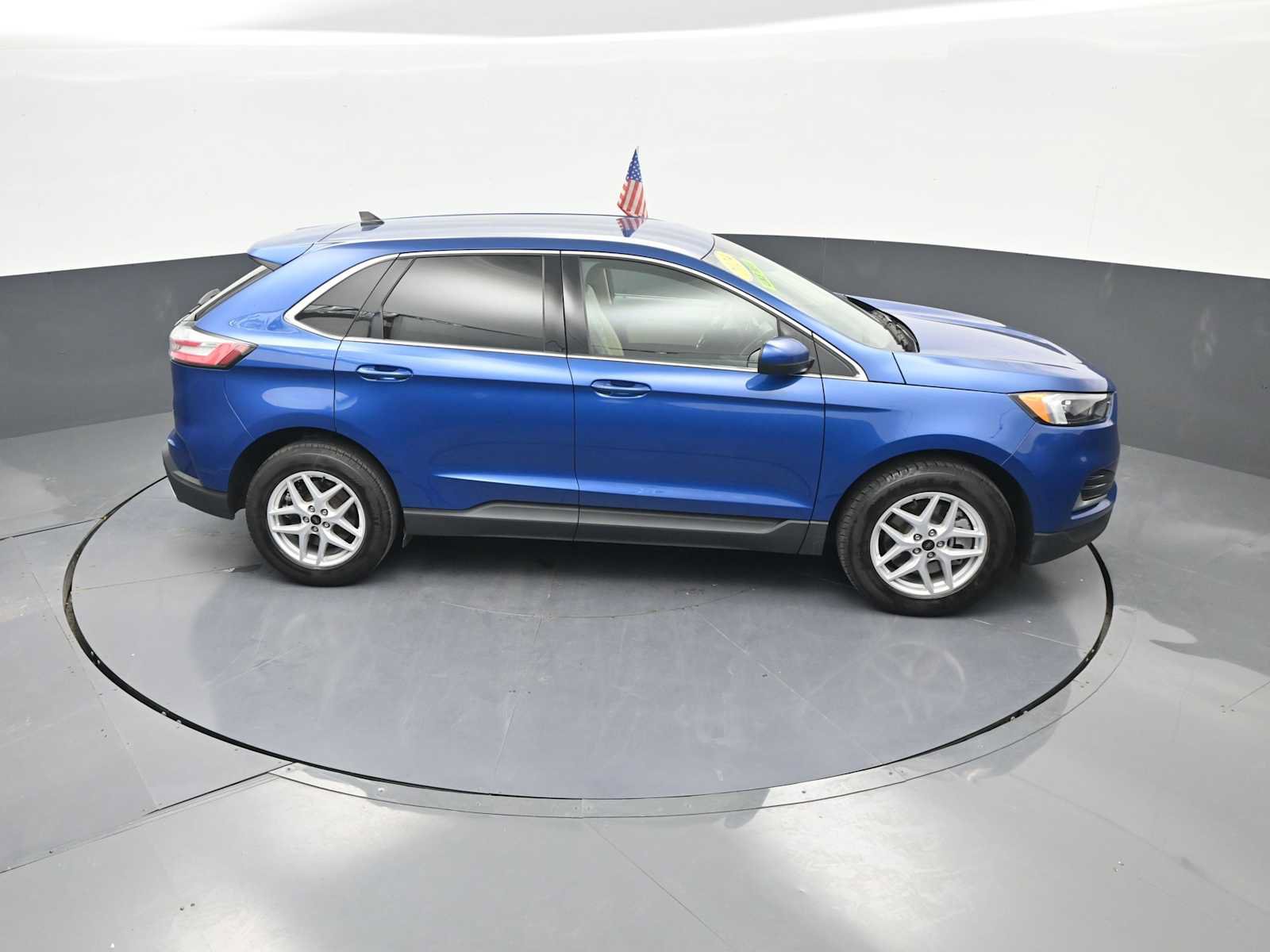 Used 2024 Ford Edge SEL AWD/4WD image 32