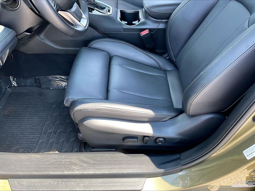 Used 2025 Subaru Outback Limited w/ Popular Package #2 AWD/4WD image 33