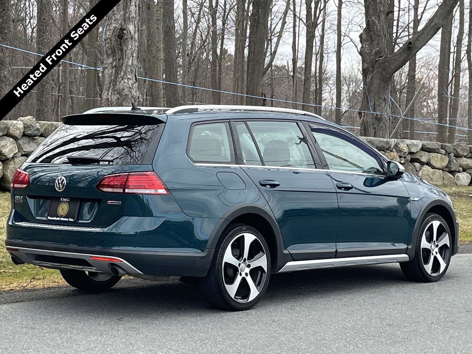 Used 2019 Volkswagen Golf Alltrack S image 4