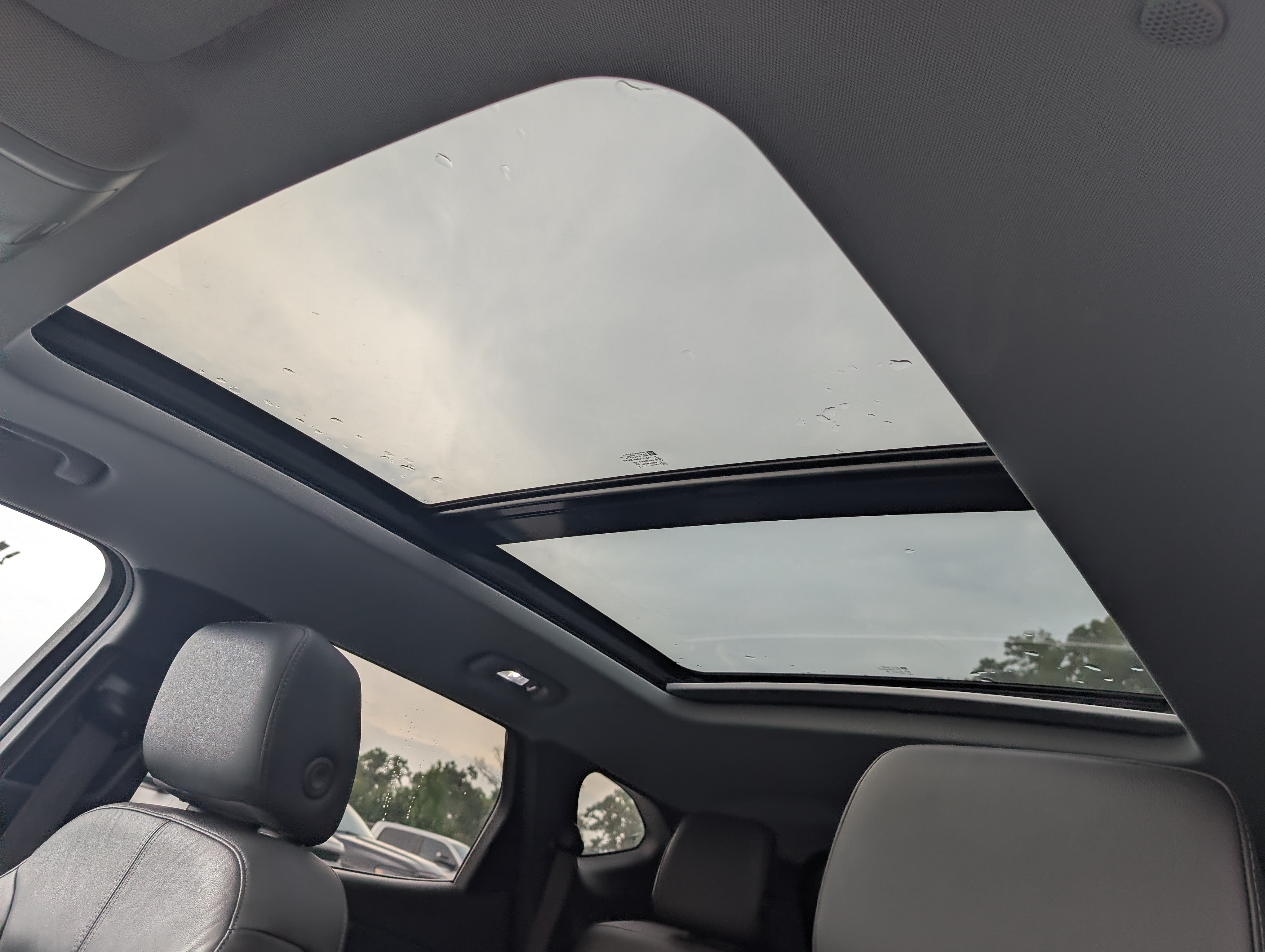 Used 2019 Chevrolet Blazer LT w/ Sun and Wheels Package FWD image 15