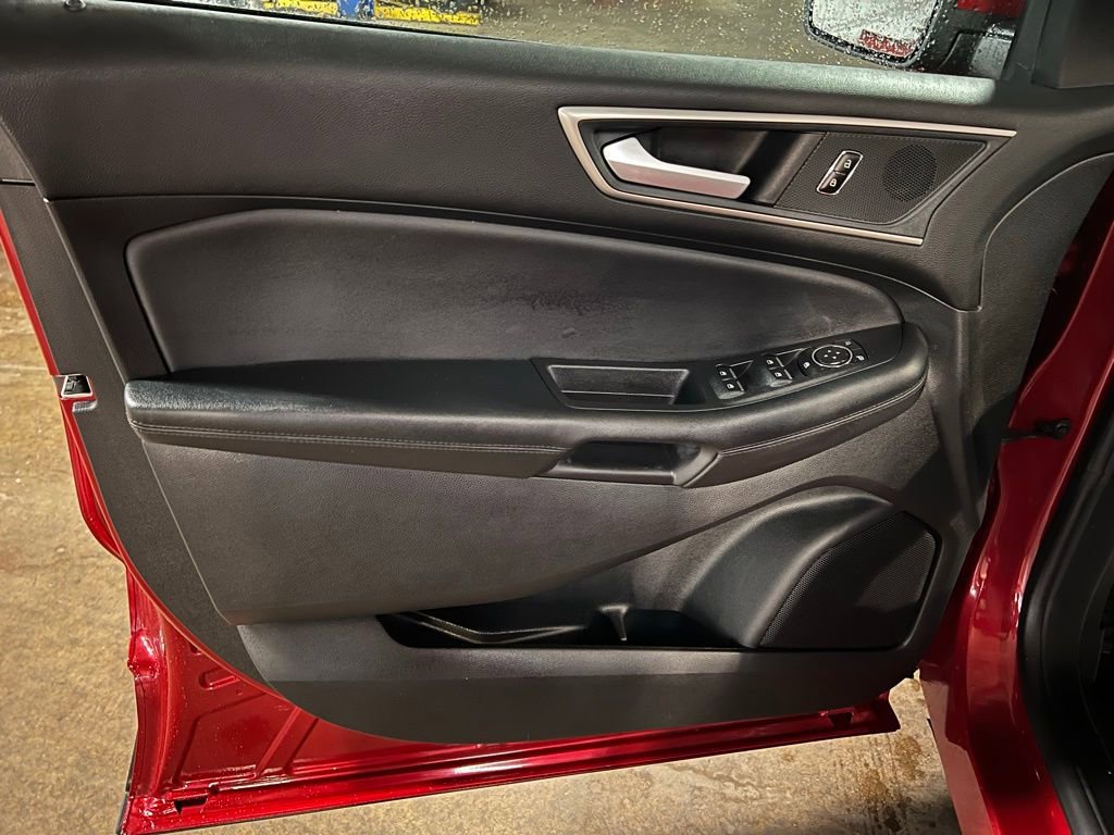 Used 2024 Ford Edge SEL AWD/4WD image 22