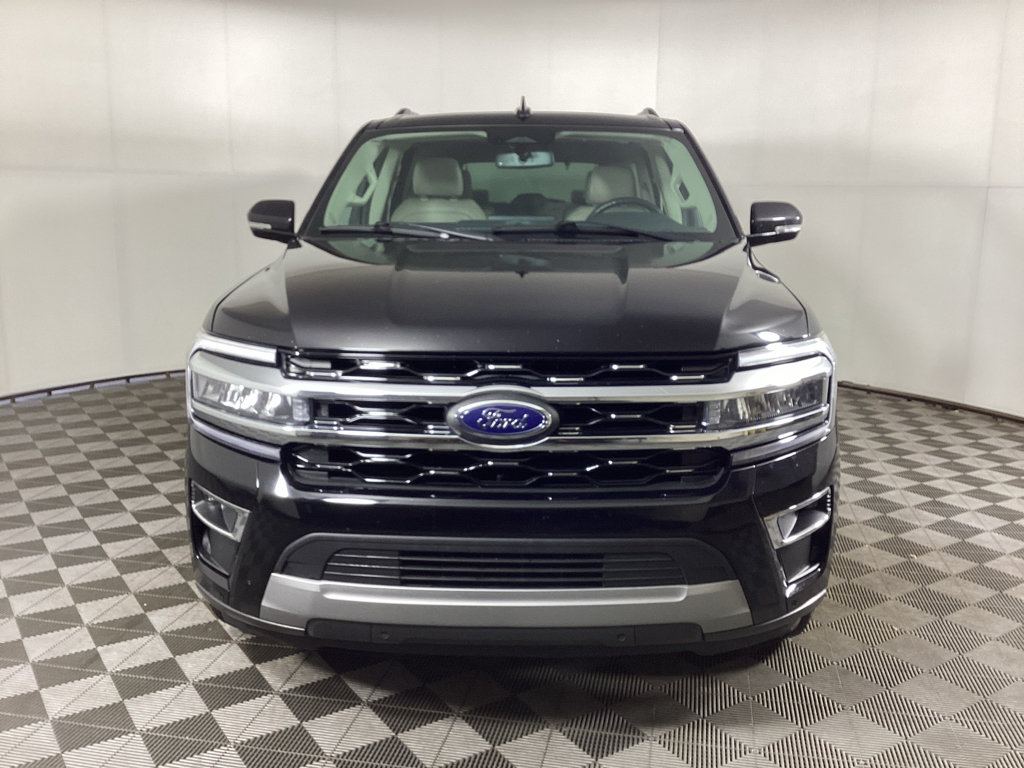 Used 2024 Ford Expedition Limited AWD/4WD image 6
