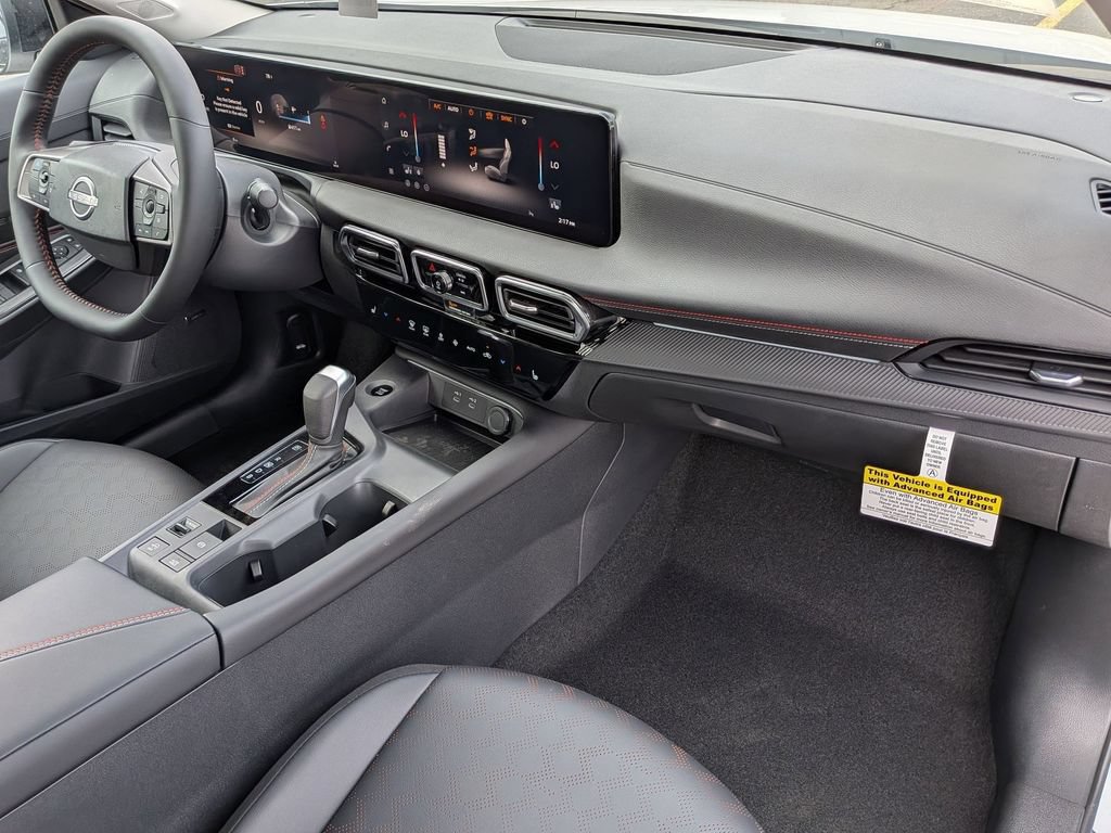 New 2026 Nissan Sentra SR FWD image 24