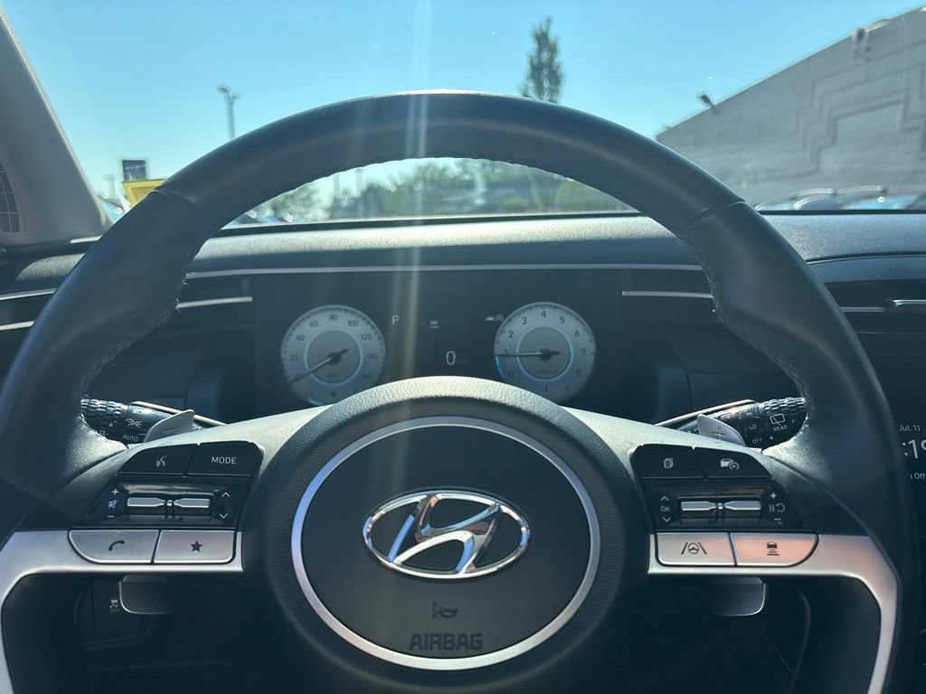 Certified 2023 Hyundai Tucson Limited AWD/4WD image 13