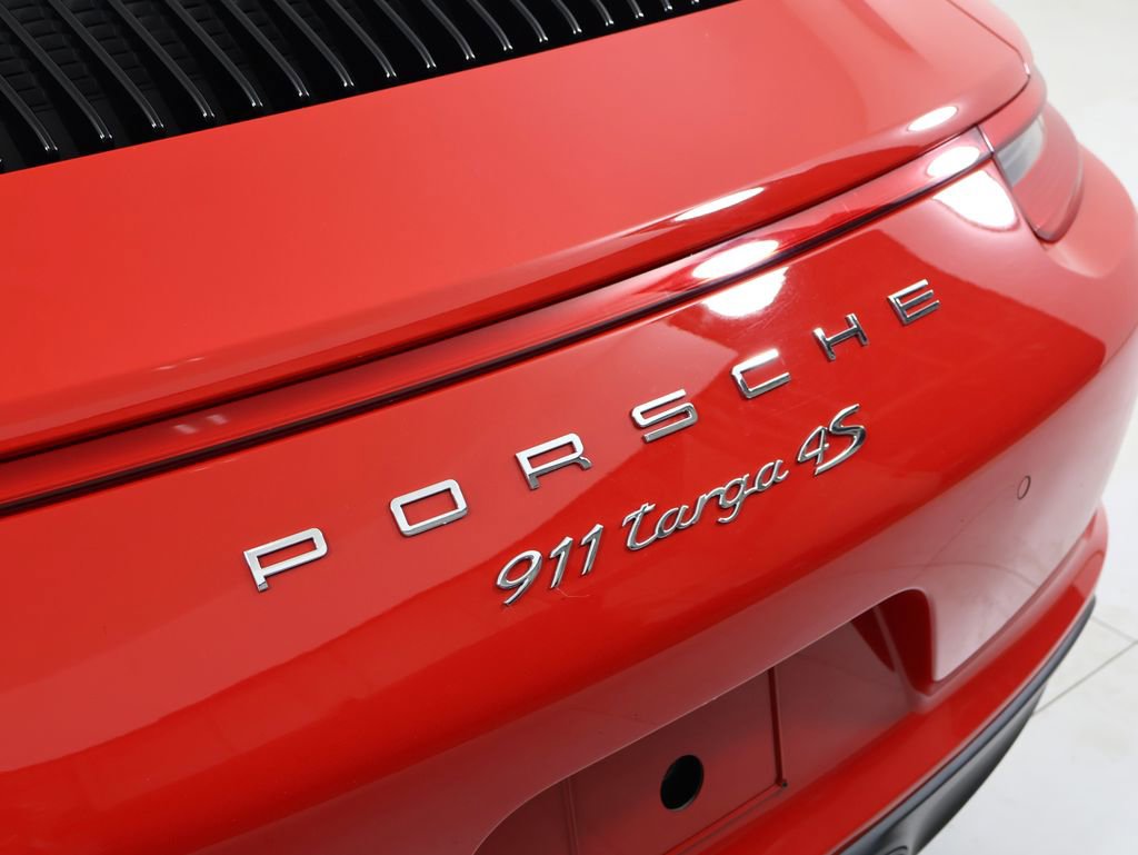 Certified 2018 Porsche 911 Targa 4S image 12
