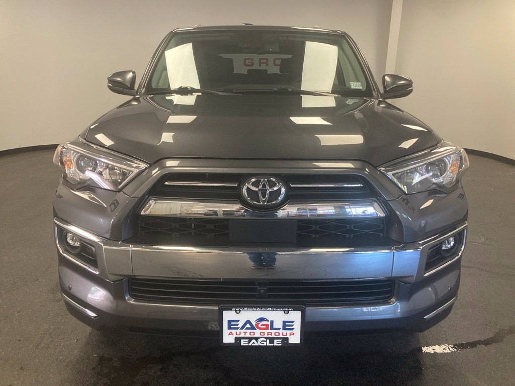 Used 2023 Toyota 4Runner Limited AWD/4WD image 3