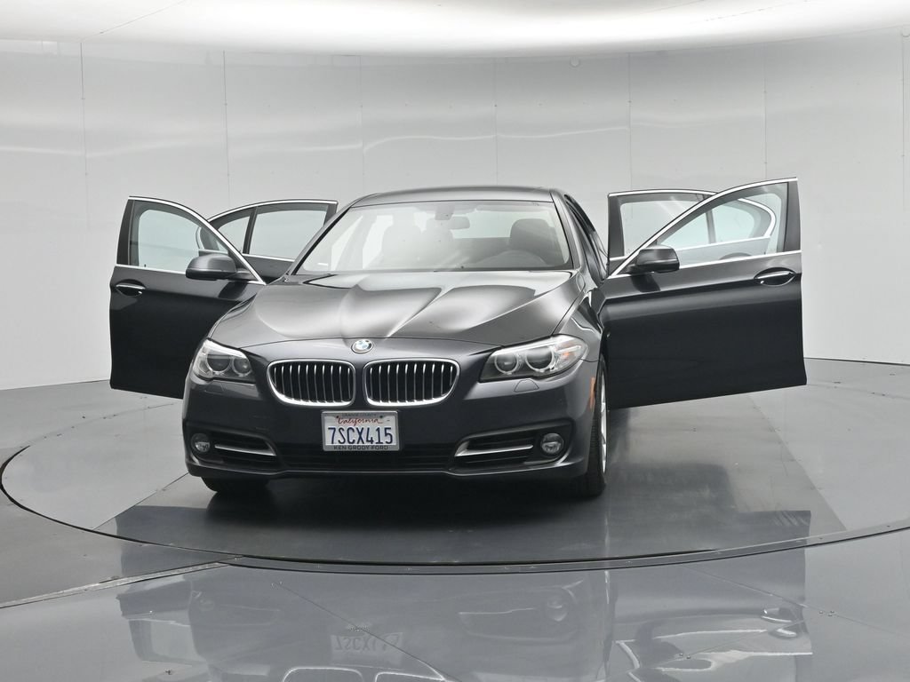 Used 2016 BMW 528i Sedan RWD image 33