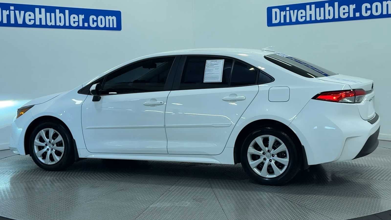 Used 2025 Toyota Corolla LE FWD image 8