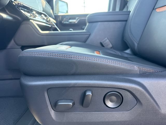 New 2026 GMC Sierra 2500 AT4 w/ AT4 Premium Plus Package AWD/4WD image 14