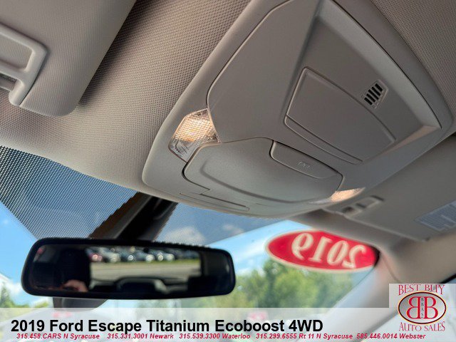 Used 2019 Ford Escape Titanium AWD/4WD image 24