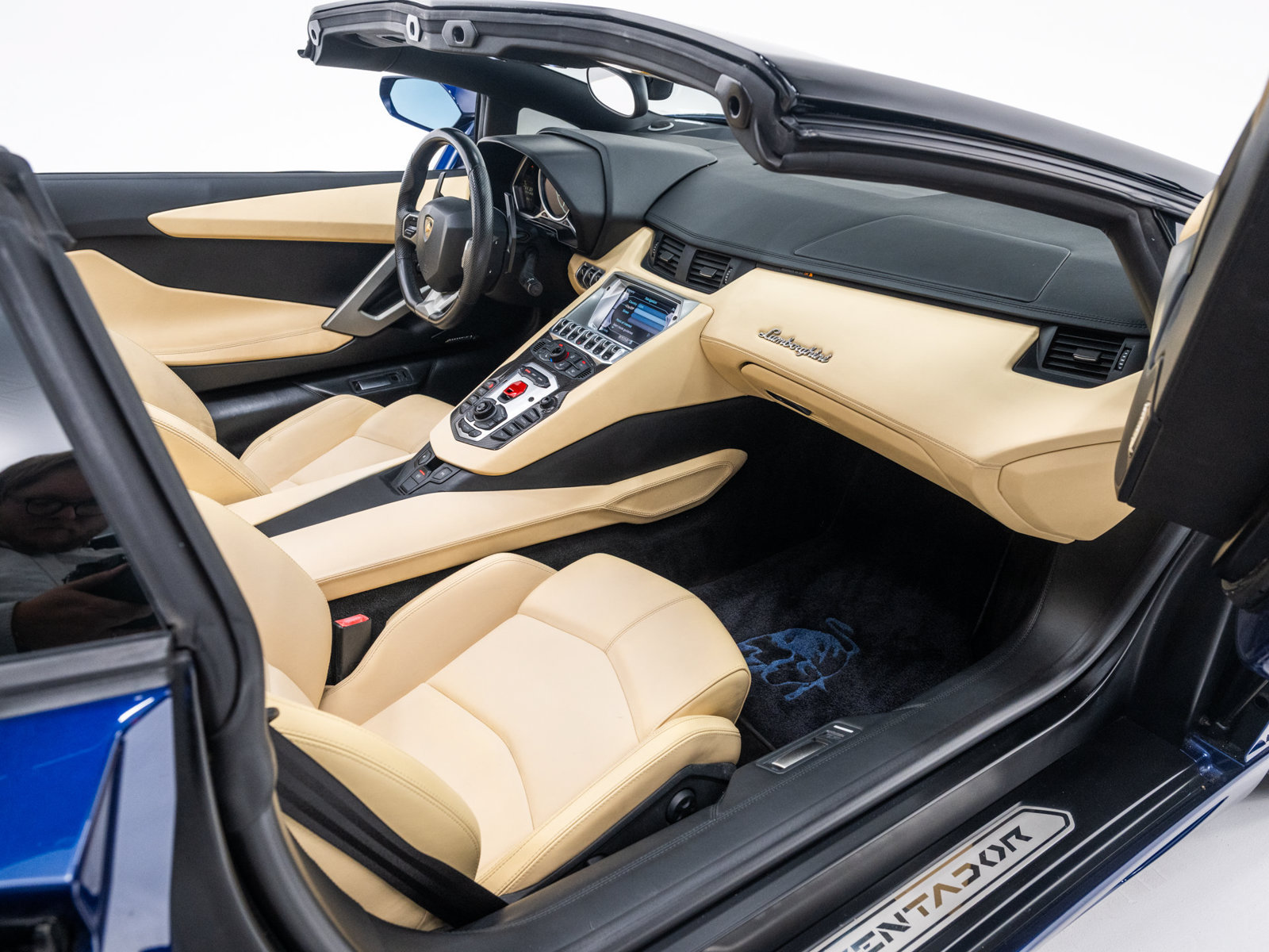 Used 2013 Lamborghini Aventador LP 700-4 AWD/4WD image 37