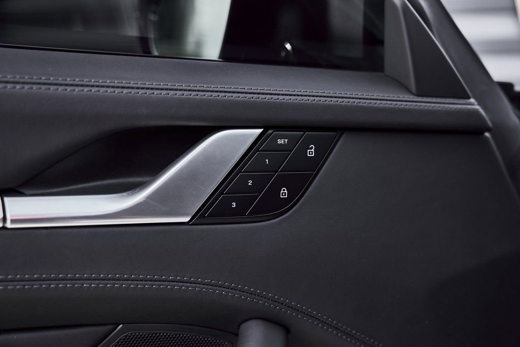 Used 2024 Porsche 911 Turbo S image 30