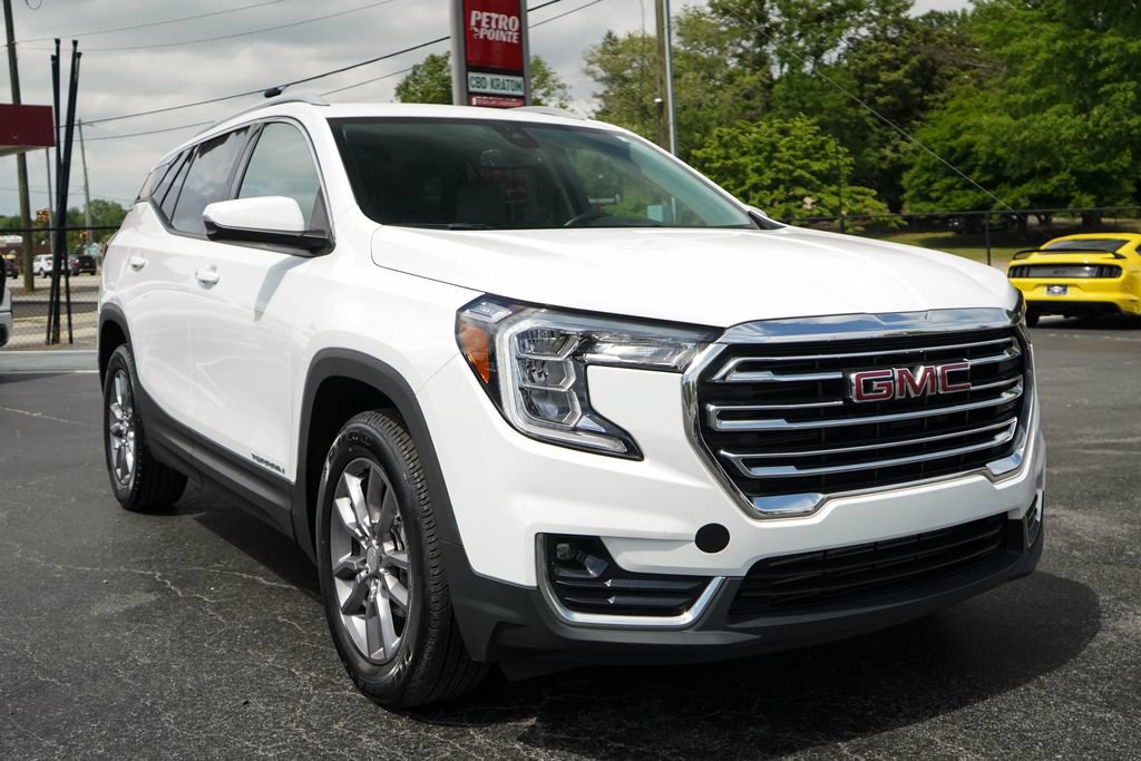 Used 2024 GMC Terrain SLT FWD image 38