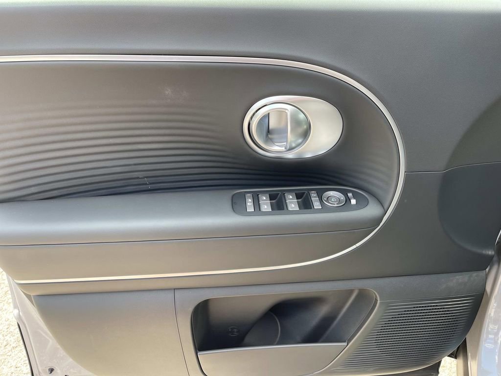 New 2026 Hyundai Ioniq 9 SEL image 22