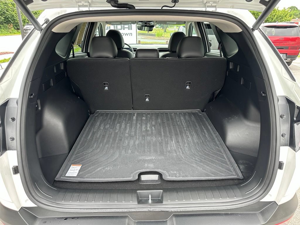 Certified 2023 Hyundai Tucson SEL w/ Convenience Package AWD/4WD image 9
