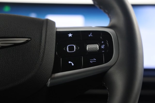 Used 2025 Genesis GV80 2.5T Standard AWD/4WD image 31