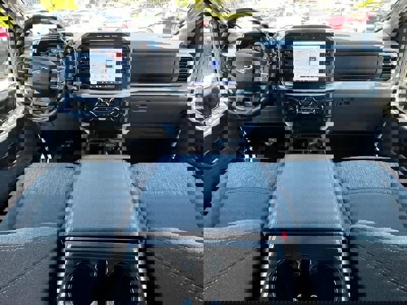 Used 2022 Ford F150 XLT w/ Equipment Group 302A High image 11