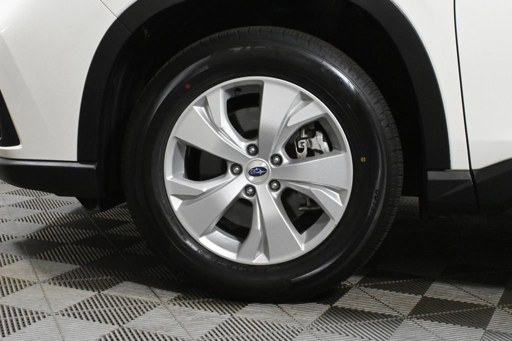 Used 2022 Subaru Ascent 8-Passenger image 12