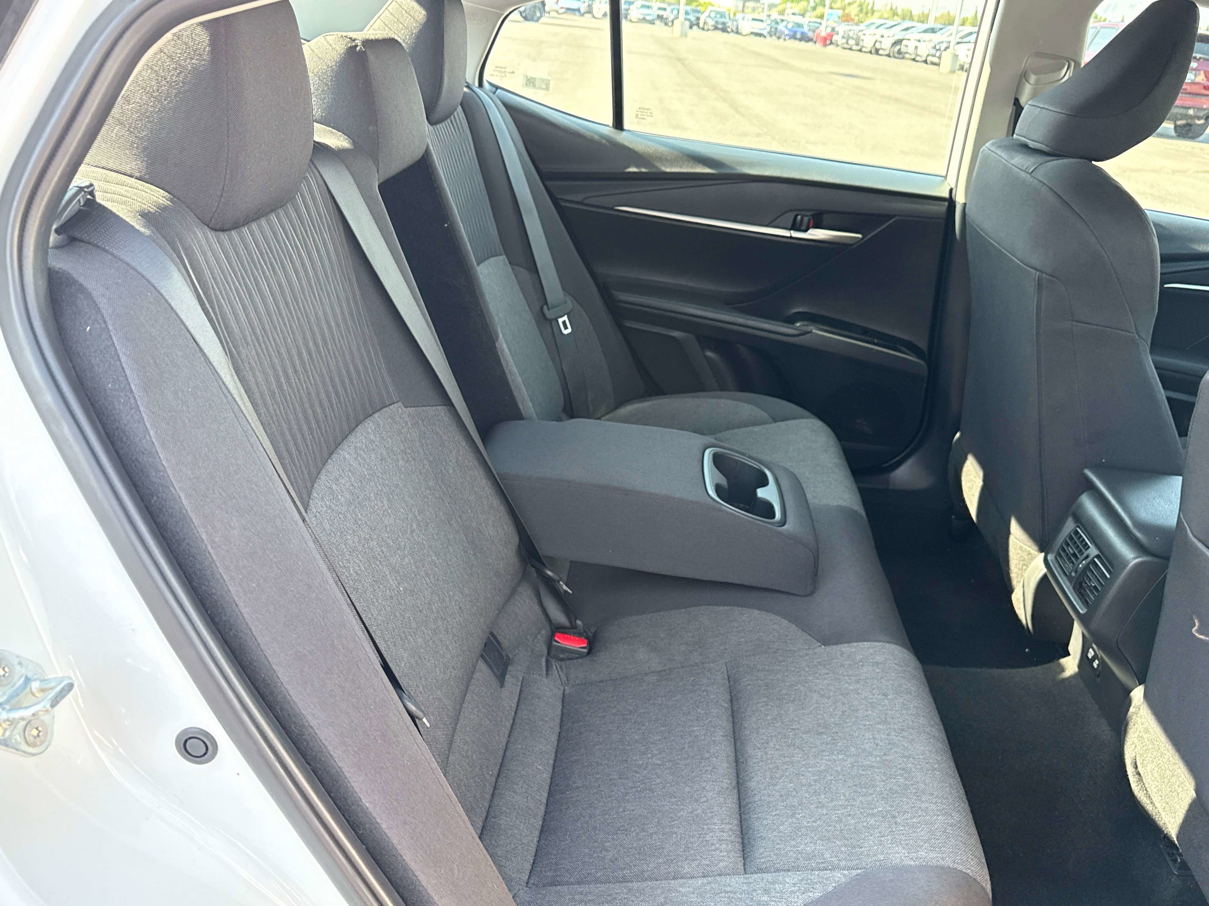 Used 2025 Toyota Camry LE FWD image 15