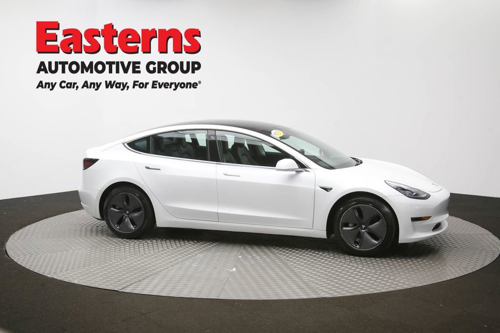 Used 2020 Tesla Model 3 Standard Range Plus RWD image 45