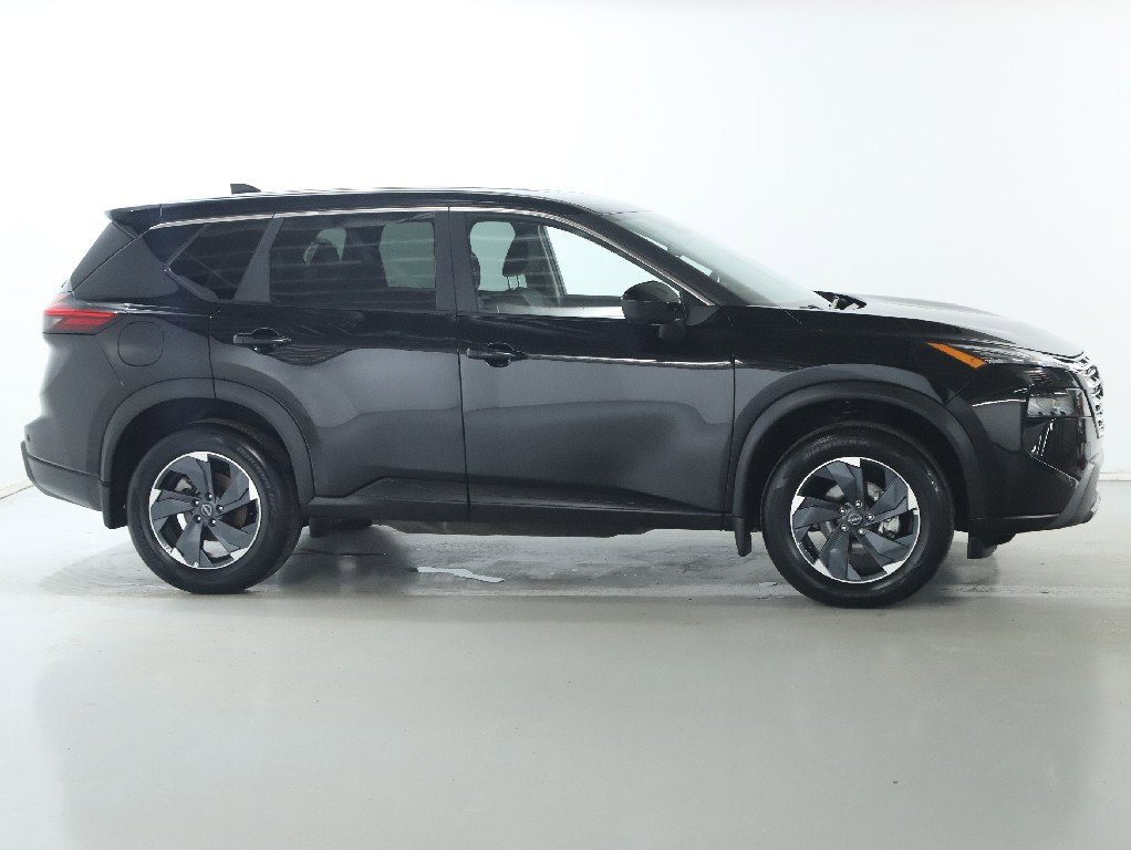 Certified 2026 Nissan Rogue SV w/ Cold Weather Package image 11