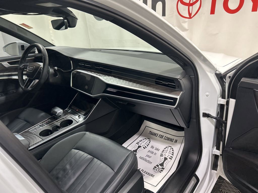 Used 2023 Audi A6 Premium Plus w/ Premium Plus Package image 12