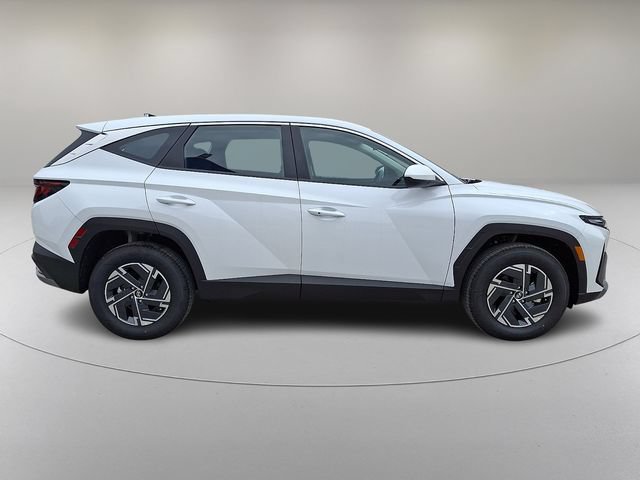 New 2026 Hyundai Tucson Blue SE AWD/4WD image 8