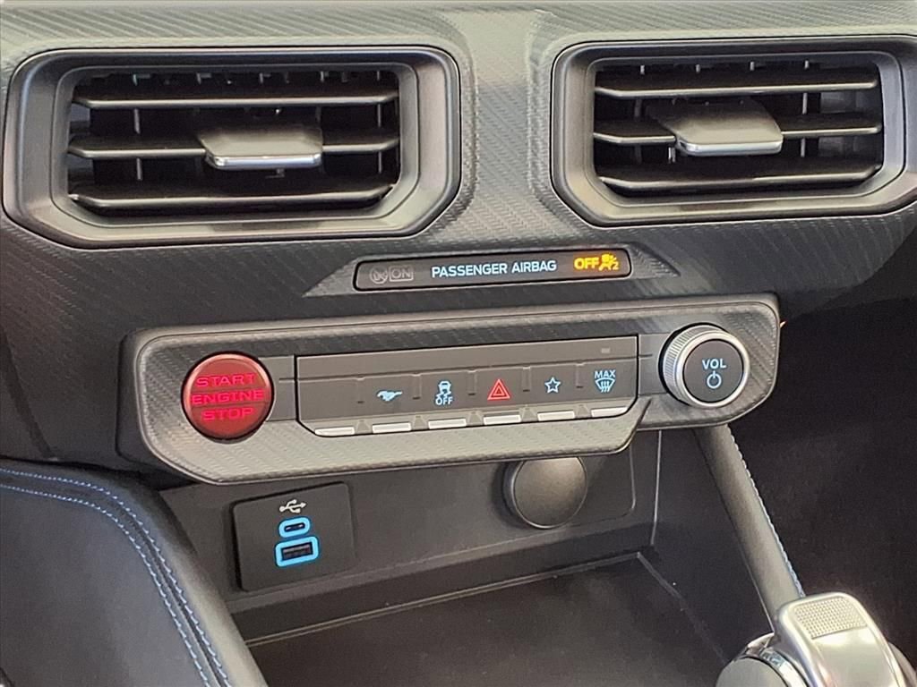 New 2025 Ford Mustang Dark Horse image 14