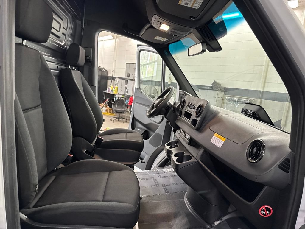 New 2026 Mercedes-Benz Sprinter 2500 image 16