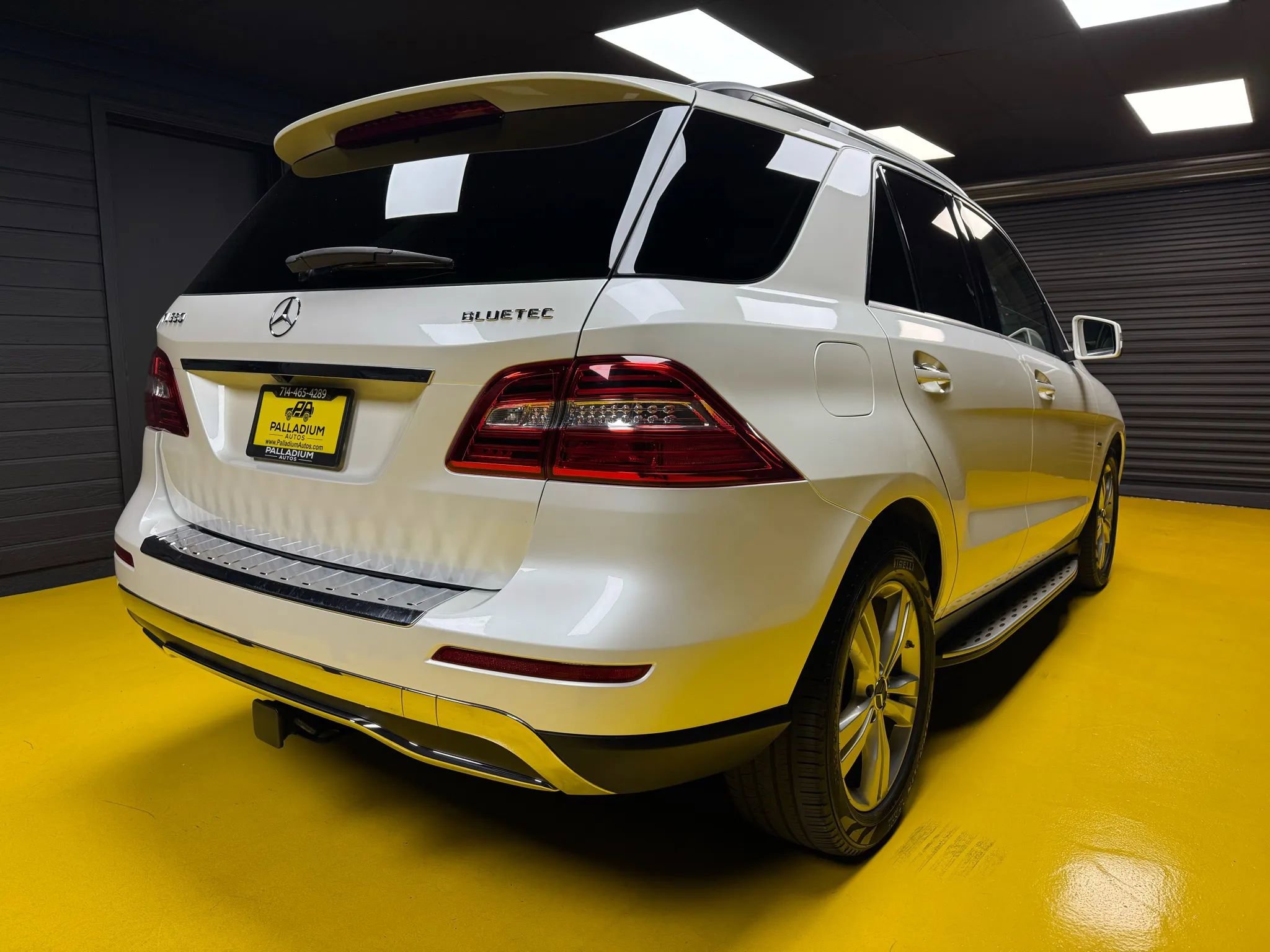 Used 2012 Mercedes-Benz ML 350 BlueTEC 4MATIC image 6