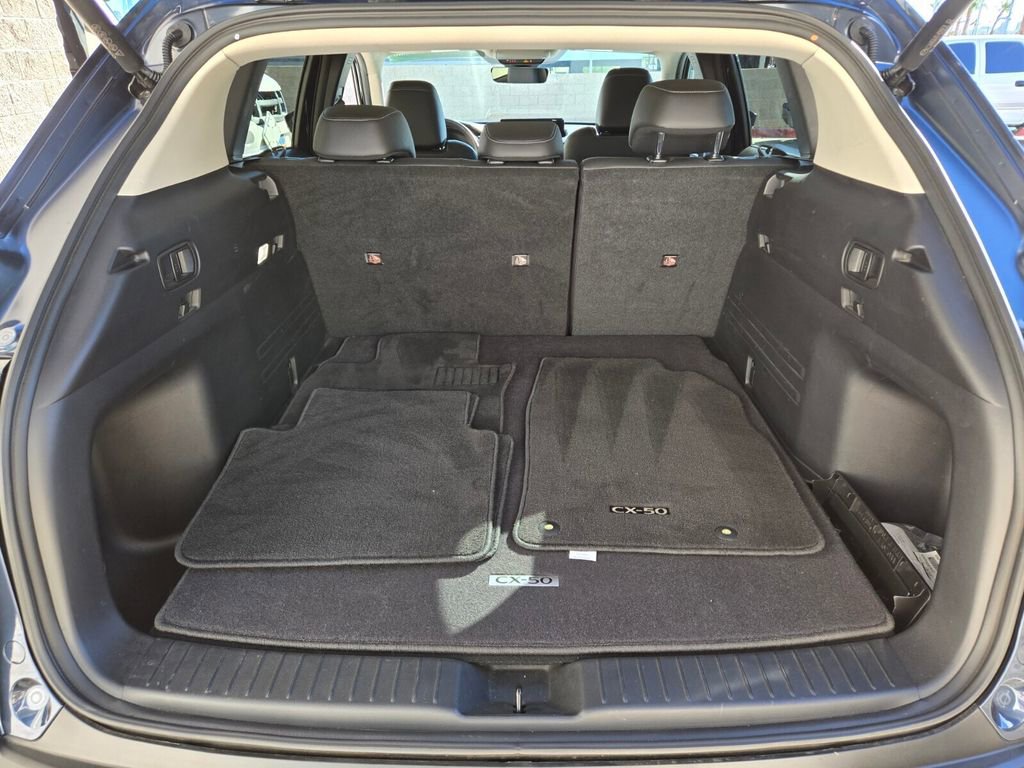 Used 2023 MAZDA CX-50 2.5 S w/ Convenience Package image 18