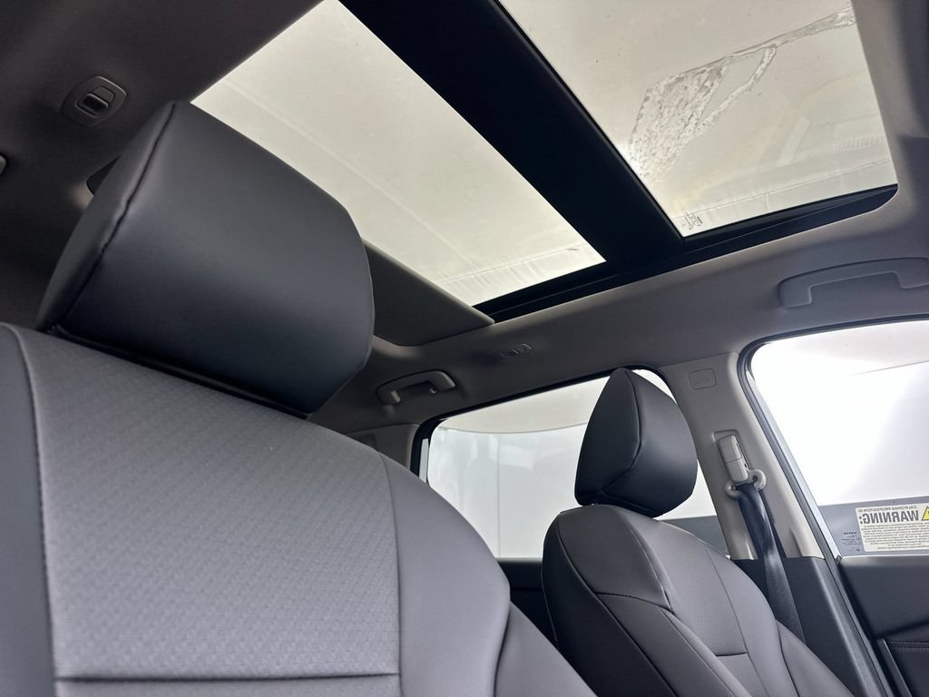 Used 2026 Nissan Rogue Dark Armor FWD image 16