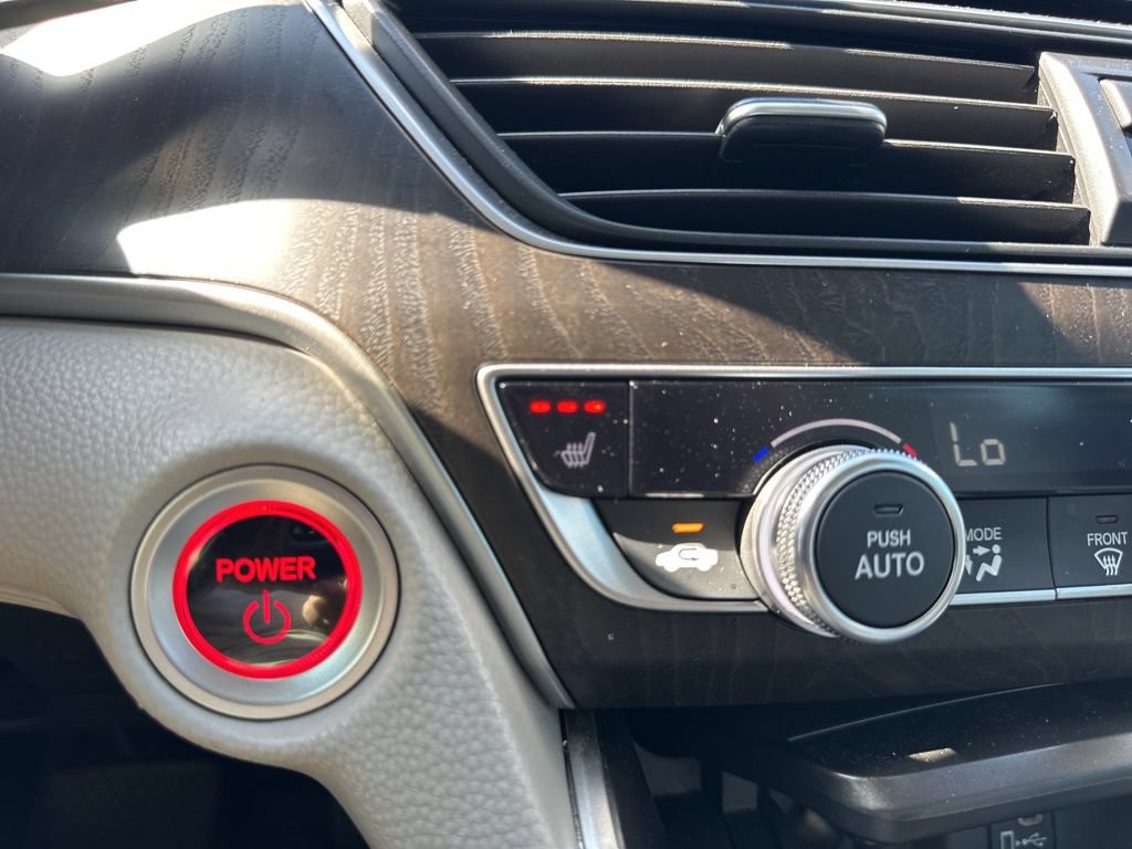 Used 2019 Honda Accord EX image 6