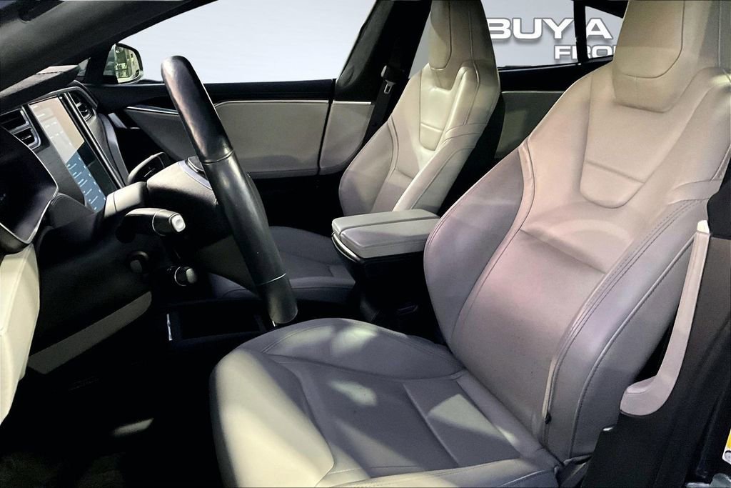 Used 2016 Tesla Model S 90D image 23