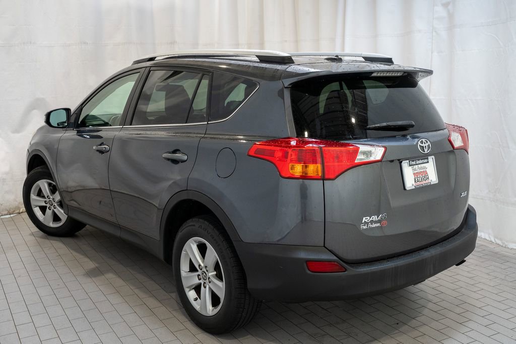 Used 2015 Toyota RAV4 XLE image 3